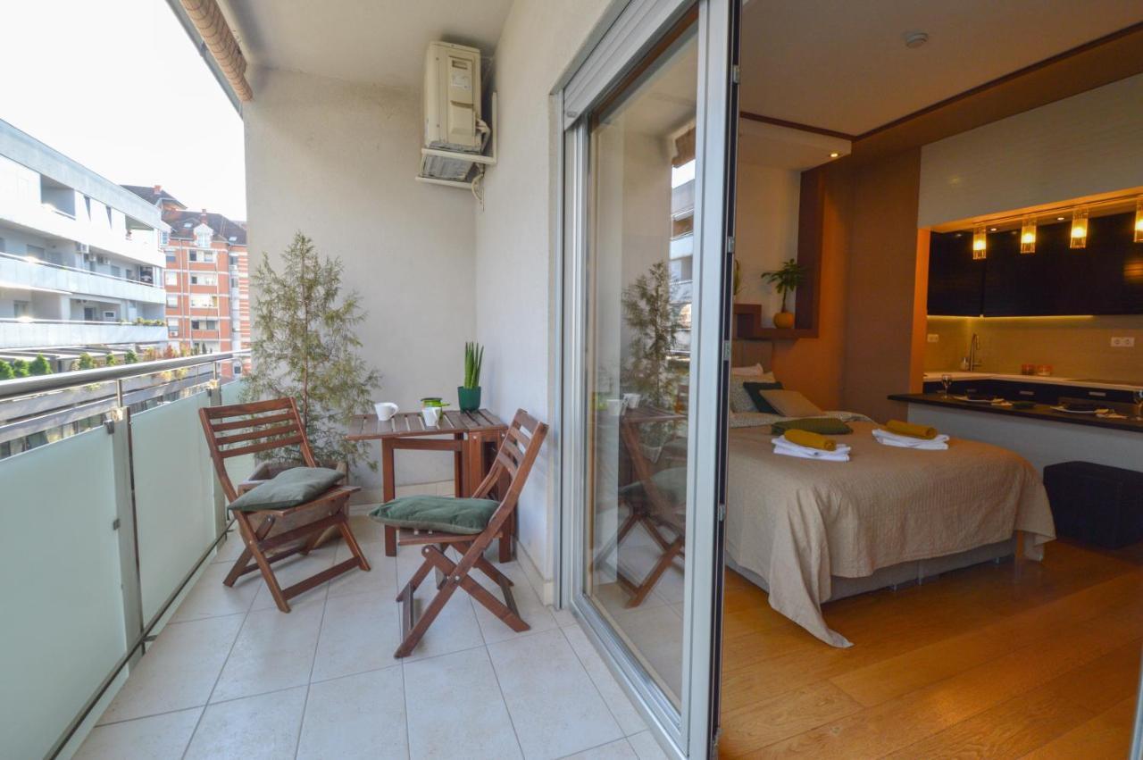 Spacious Studio Park City Novi Sad Esterno foto