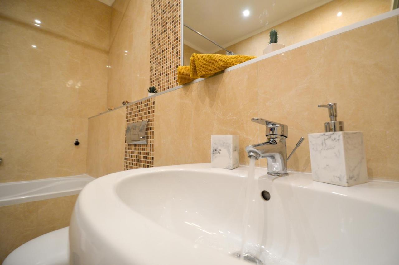 Spacious Studio Park City Novi Sad Esterno foto