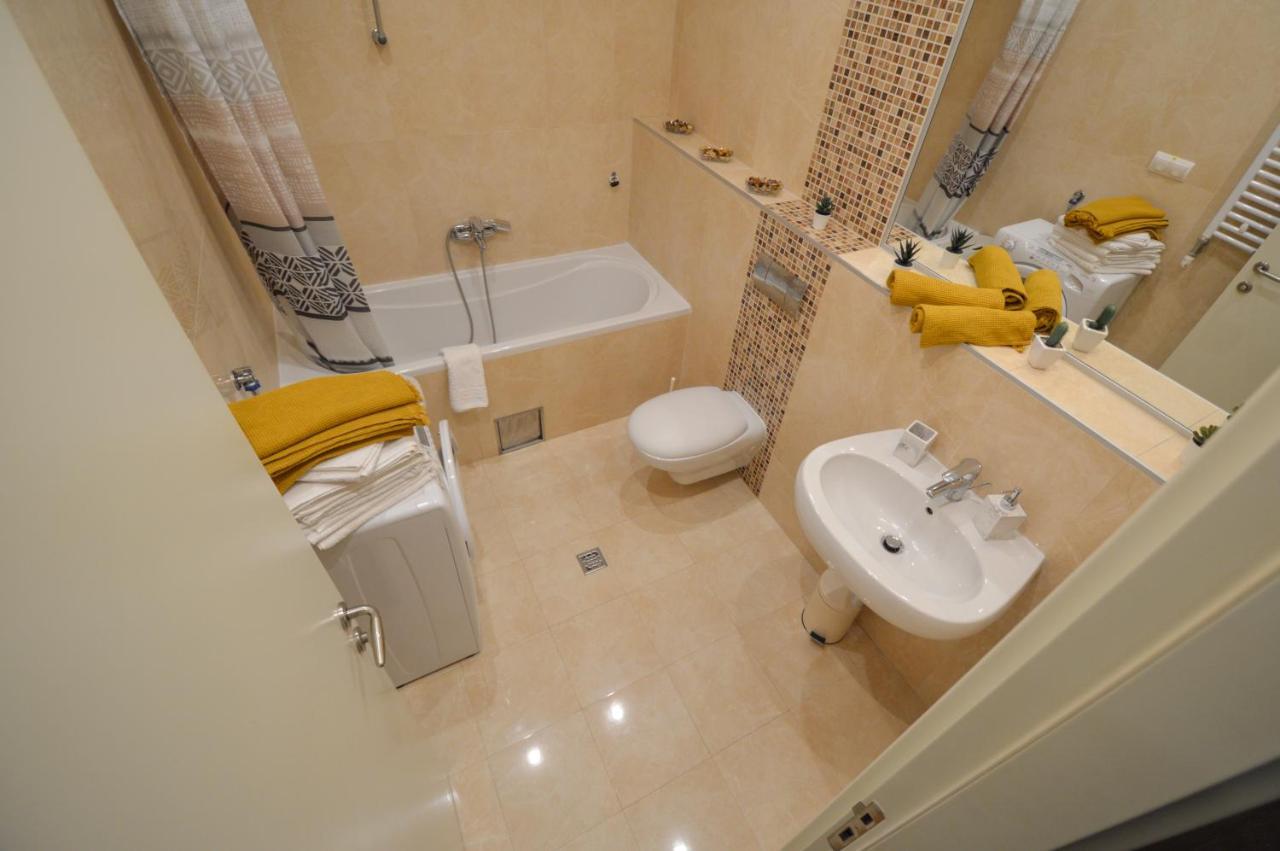 Spacious Studio Park City Novi Sad Esterno foto